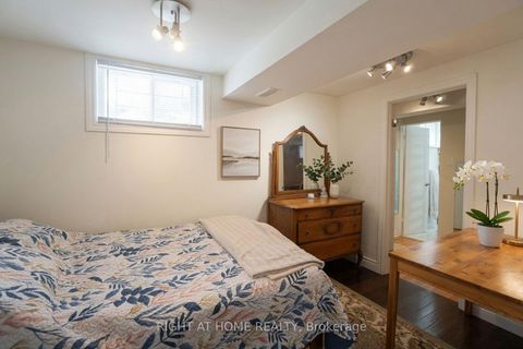 Photo 30 at 37 Garside Crescent, Amesbury, Toronto