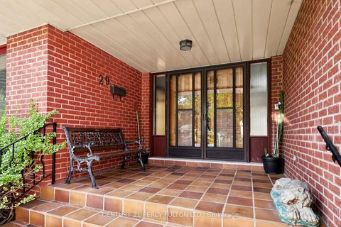 Photo 2 at 29 Ernest Avenue, Pleasant View, Toronto