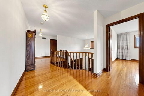Photo 22 at 29 Ernest Avenue, Pleasant View, Toronto