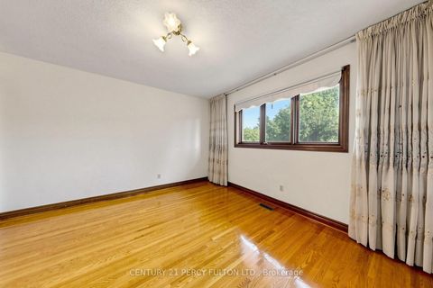 Photo 23 at 29 Ernest Avenue, Pleasant View, Toronto