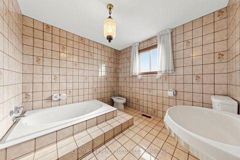 Photo 25 at 29 Ernest Avenue, Pleasant View, Toronto