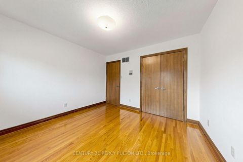 Photo 32 at 29 Ernest Avenue, Pleasant View, Toronto
