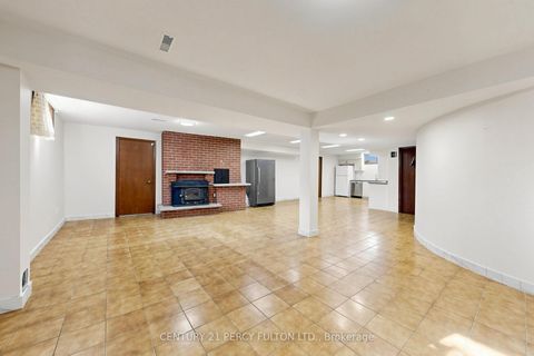 Photo 34 at 29 Ernest Avenue, Pleasant View, Toronto