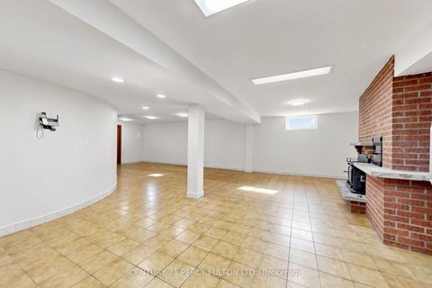 Photo 36 at 29 Ernest Avenue, Pleasant View, Toronto
