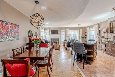 Photo 2 at 1 Valley View Court, Bayshore, Barrie