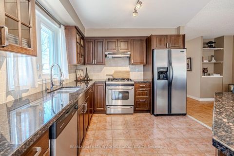 Photo 4 at 1 Valley View Court, Bayshore, Barrie