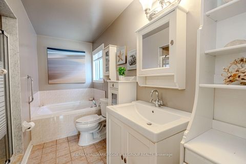Photo 8 at 1 Valley View Court, Bayshore, Barrie