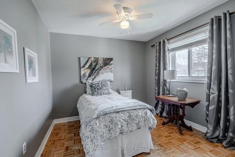 Photo 9 at 1 Valley View Court, Bayshore, Barrie