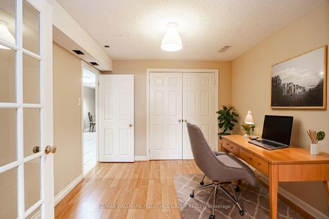 Photo 14 at 1 Valley View Court, Bayshore, Barrie