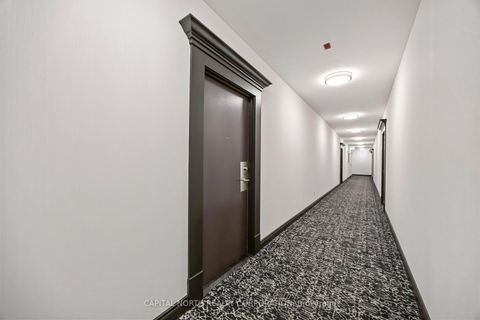 Photo 2 at 242 - 281 Woodbridge Avenue, West Woodbridge, Vaughan