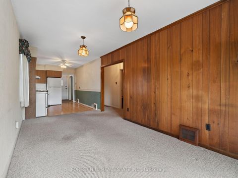 Photo 6 at 98 Marchington Circle, Maryvale, Toronto
