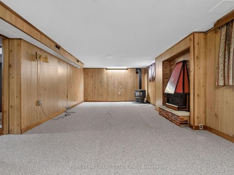Photo 12 at 98 Marchington Circle, Maryvale, Toronto