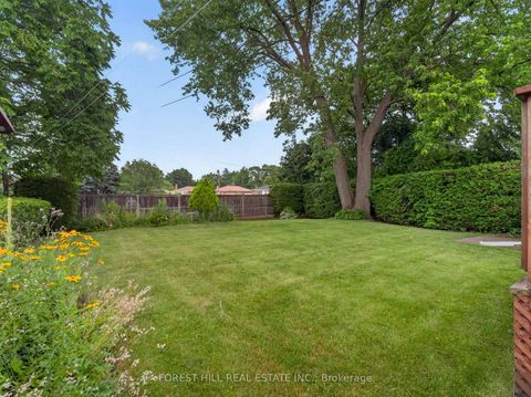 Photo 15 at 98 Marchington Circle, Maryvale, Toronto