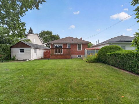 Photo 17 at 98 Marchington Circle, Maryvale, Toronto