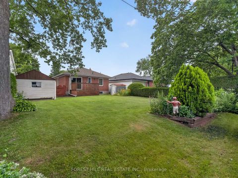 Photo 18 at 98 Marchington Circle, Maryvale, Toronto