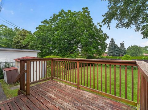 Photo 20 at 98 Marchington Circle, Maryvale, Toronto