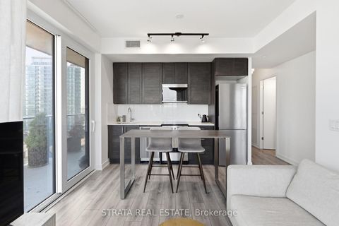 Photo 4 at 708 - 15 ELLERSLIE Avenue, Willowdale West, Toronto