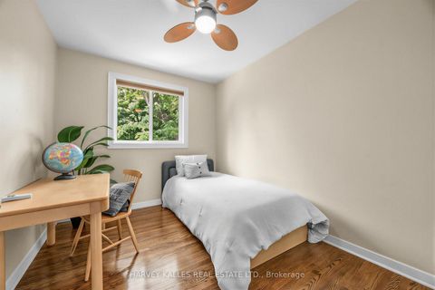Photo 19 at 12 Longhope Place, Don Valley Village, Toronto