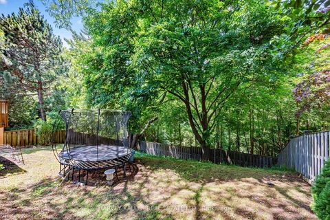Photo 27 at 12 Longhope Place, Don Valley Village, Toronto