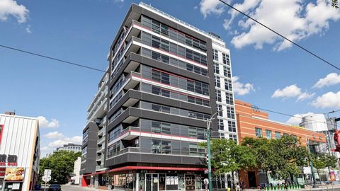 Photo 2 at 708 - 10 Willison Square, Chinatown, Toronto