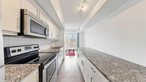 Photo 12 at 708 - 10 Willison Square, Chinatown, Toronto