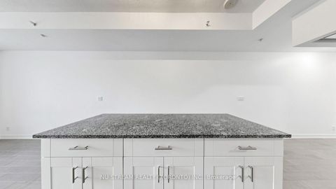 Photo 14 at 708 - 10 Willison Square, Chinatown, Toronto