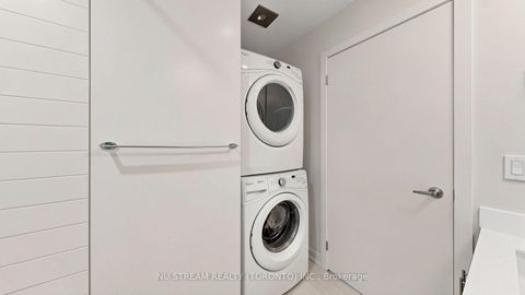 Photo 23 at 708 - 10 Willison Square, Chinatown, Toronto