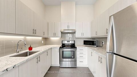 Photo 37 at 708 - 10 Willison Square, Chinatown, Toronto
