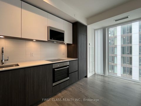 Photo 4 at 3905 - 8 Widmer Street, Waterfront Communities C1, Toronto