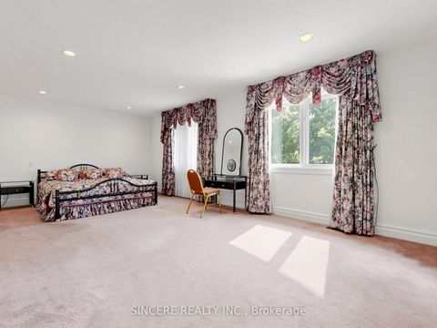 Photo 23 at 300 Parkview Avenue, Willowdale East, Toronto