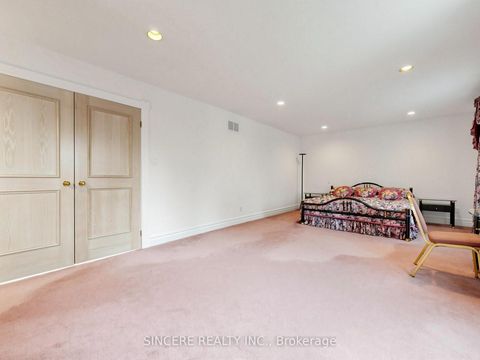 Photo 24 at 300 Parkview Avenue, Willowdale East, Toronto