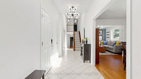 Photo 3 at 15 Muir Drive, Scarborough Village, Toronto