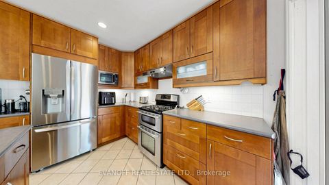 Photo 10 at 15 Muir Drive, Scarborough Village, Toronto