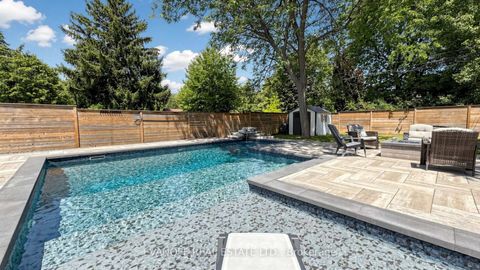 Photo 29 at 15 Muir Drive, Scarborough Village, Toronto