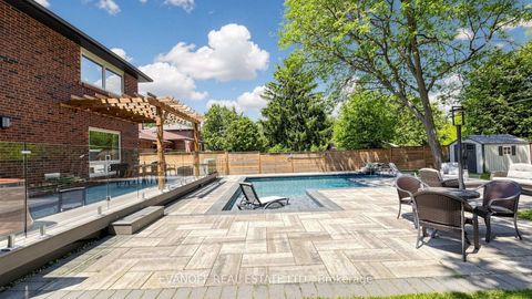 Photo 35 at 15 Muir Drive, Scarborough Village, Toronto