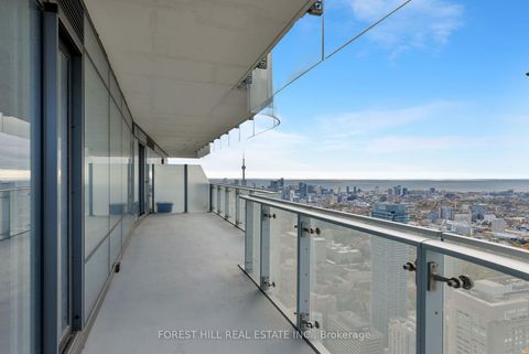 Photo 12 at 6805 - 1 Bloor Street E, Yonge Corridor, Toronto