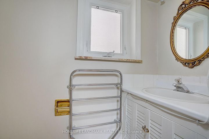 Photo 15 at 108 Empress Avenue, Willowdale East, Toronto