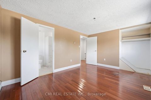 Photo 19 at 1 Mccuaig Court, Grove East, Barrie