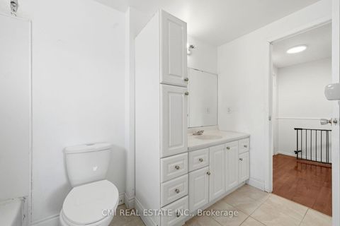 Photo 24 at 1 Mccuaig Court, Grove East, Barrie