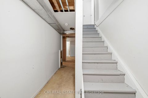Photo 26 at 1 Mccuaig Court, Grove East, Barrie