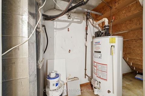 Photo 35 at 1 Mccuaig Court, Grove East, Barrie