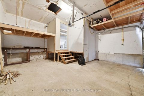 Photo 36 at 1 Mccuaig Court, Grove East, Barrie