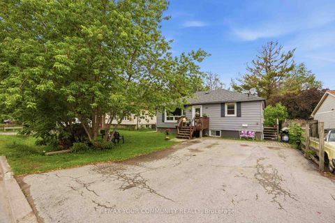 Photo 2 at 148 Bayview Avenue, Keswick South, Georgina