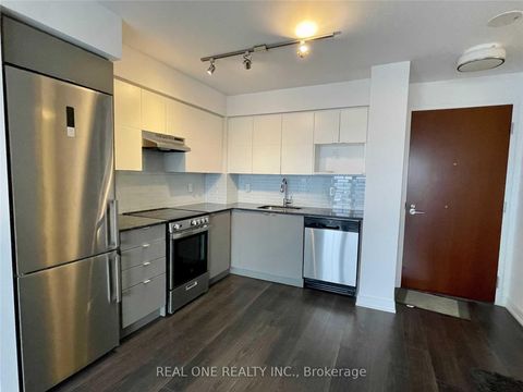 Photo 2 at 914 - 120 Varna Drive, Lawrence, Toronto