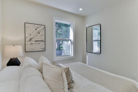 Photo 32 at 28 Eastmount Avenue, Danforth, Toronto