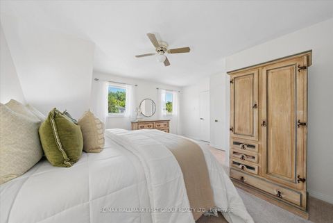 Photo 9 at 648 Creekview Circle, West Shore, Pickering