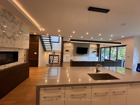 Photo 11 at 75 Dunblaine Avenue, Nortown, Toronto
