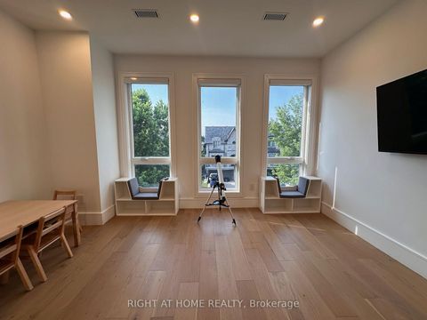 Photo 20 at 75 Dunblaine Avenue, Nortown, Toronto