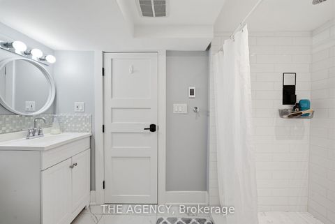 Photo 29 at 42 Berl Avenue, Queensway, Toronto