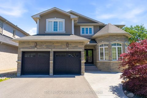 Photo 1 at 21 St Magnus Drive, Centennial Scarborough, Toronto